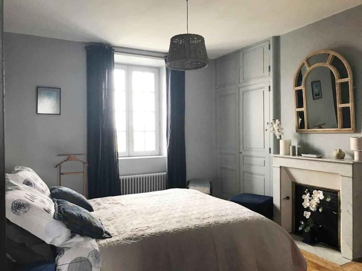Le Compostelle Chic, Charme, Confort, Cocooning 80 M² Saint-Léonard-de-Noblat Exterior photo