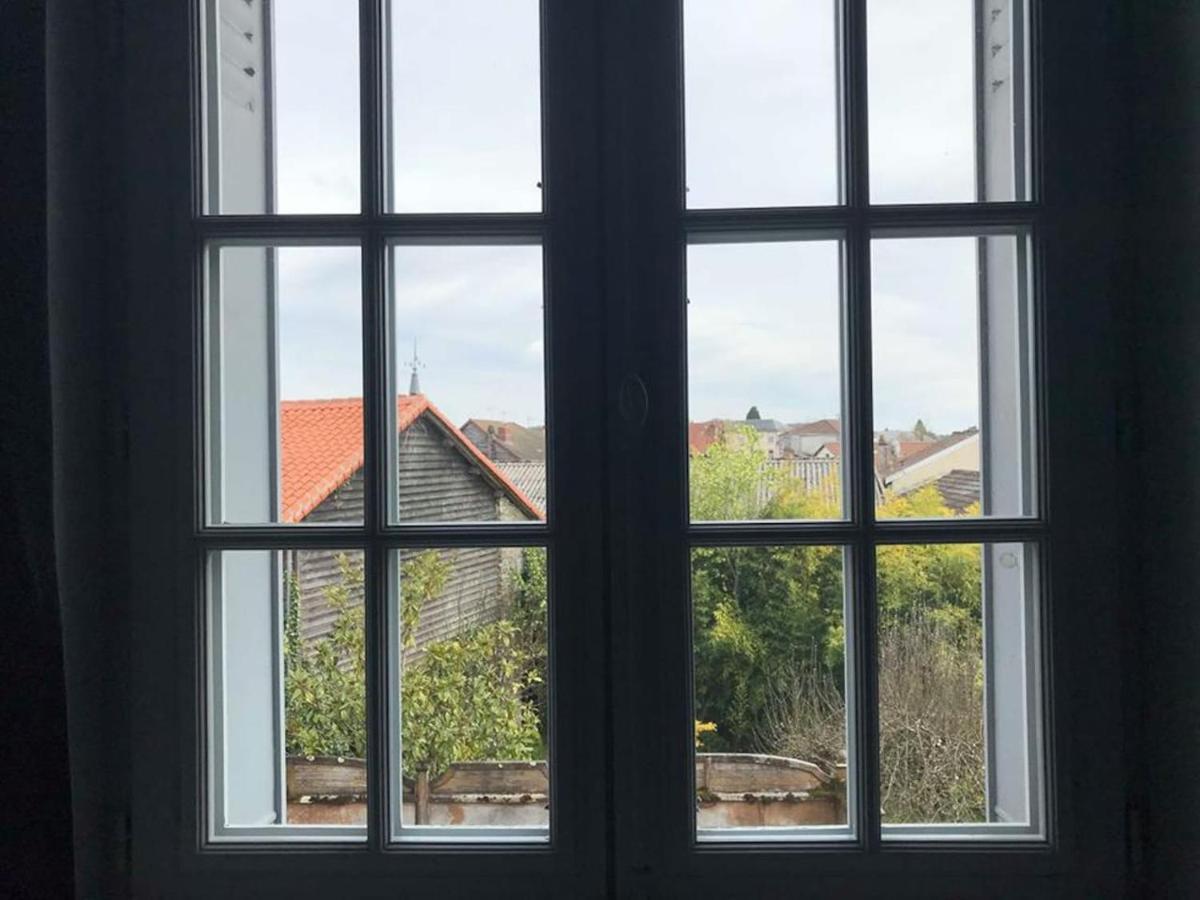 Le Compostelle Chic, Charme, Confort, Cocooning 80 M² Saint-Léonard-de-Noblat Exterior photo
