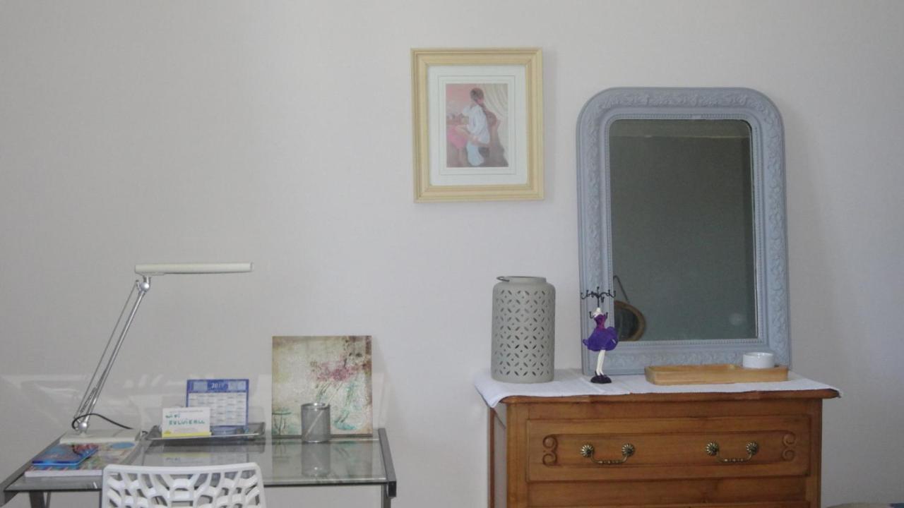 Le Compostelle Chic, Charme, Confort, Cocooning 80 M² Saint-Léonard-de-Noblat Exterior photo