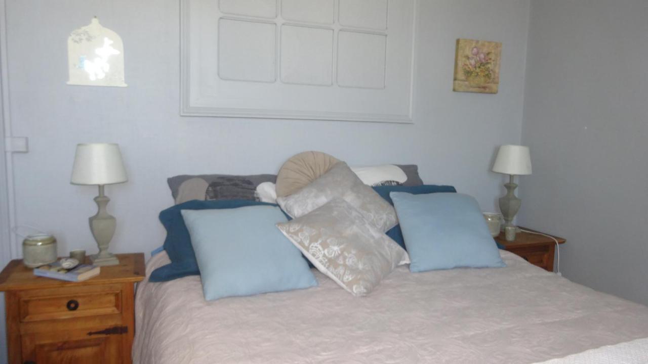 Le Compostelle Chic, Charme, Confort, Cocooning 80 M² Saint-Léonard-de-Noblat Exterior photo